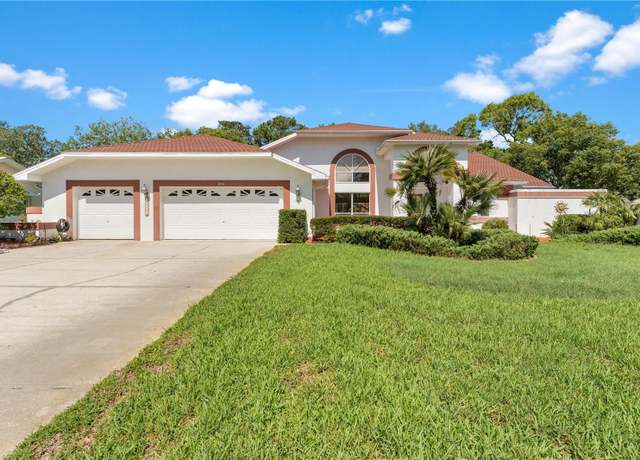Property at 18561 Winding Oaks Blvd, Hudson, FL 34667, 3 beds, 3 baths
