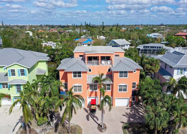 Property at 467 Canal Rd #467, Sarasota, FL 34242, 4 beds, 3.5 baths