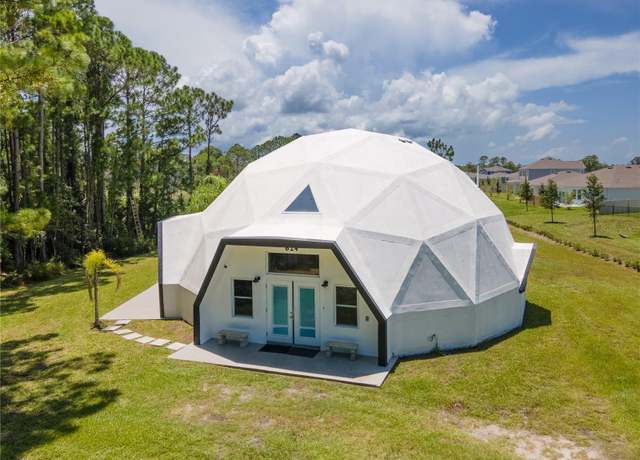 Property at 624 Volco Rd, Edgewater, FL 32141, 3 beds, 2 baths