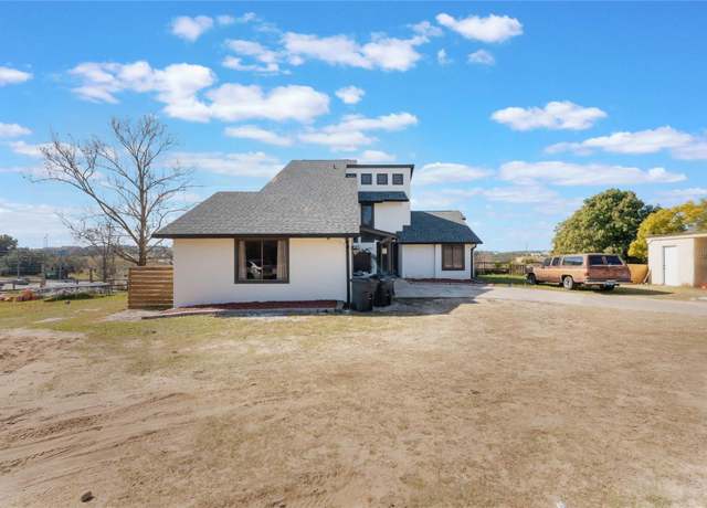 Property at 13145 Paloma Rd, Clermont, FL 34711, 4 beds, 3 baths