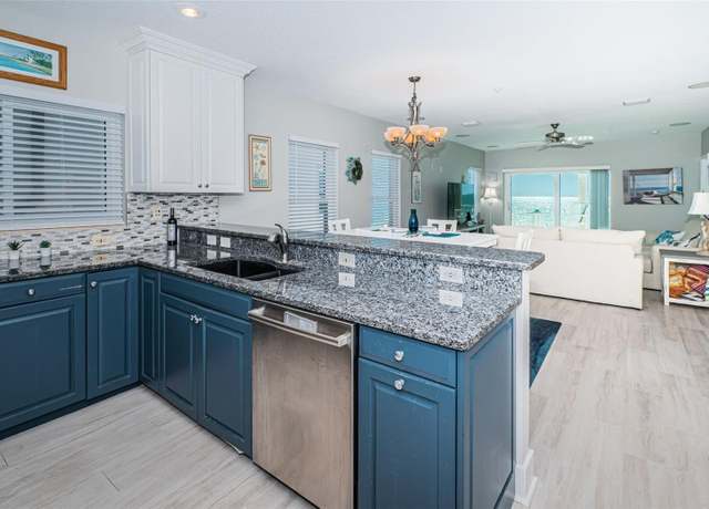 Property at 3 7th Ave #3, Indian Rocks Beach, FL 33785, 3 beds, 2 baths