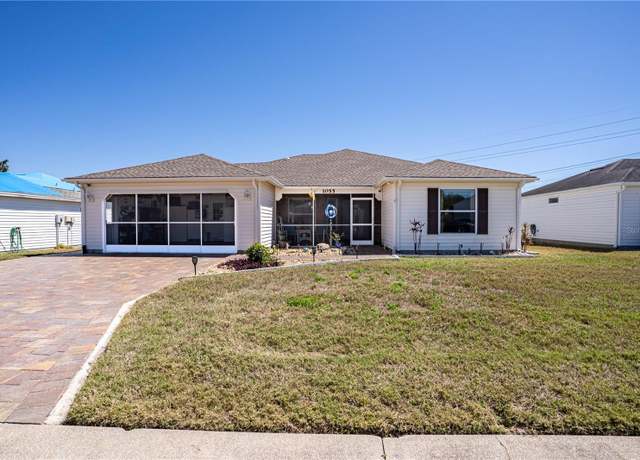 Property at 1055 Canary Cir S, Lakeland, FL 33809, 3 beds, 2 baths