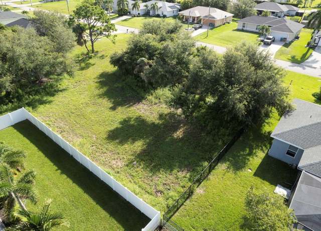 Property at 1502 SW 19th Ave, Cape Coral, FL 33991