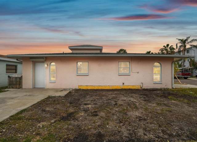 Property at 306 180th Ave E, Redington Shores, FL 33708, 2 beds, 2 baths