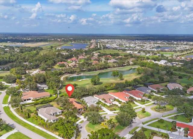 Property at 2518 Dick Wilson Dr, Sarasota, FL 34240, 3 beds, 3 baths