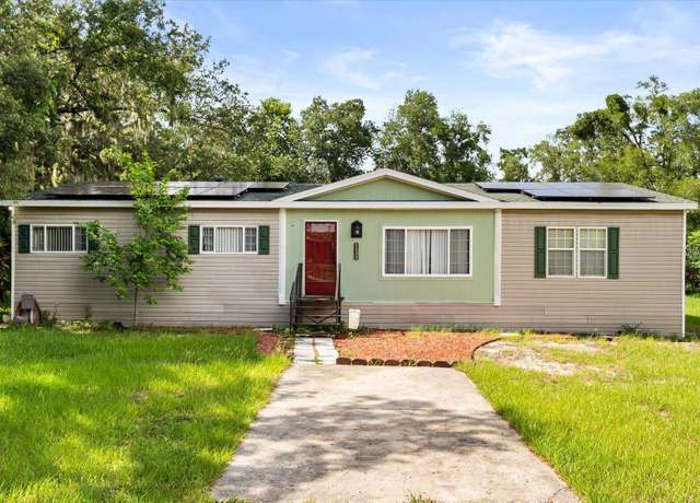 Property at 1223 Orange St, Apopka, FL 32703, 3 beds, 2 baths