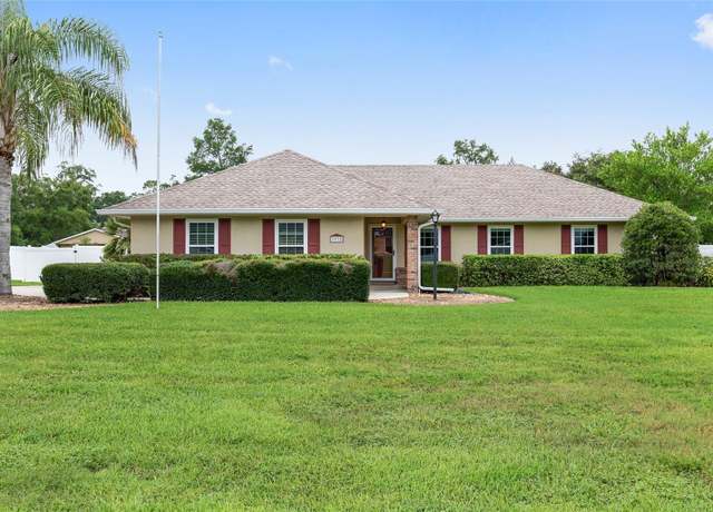Property at 3932 NE 15th Court Rd, Ocala, FL 34479, 3 beds, 2 baths