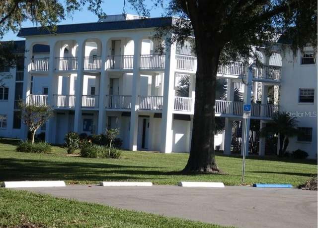 Property at 4801 Airport Rd #208, Zephyrhills, FL 33542, 2 beds, 2 baths