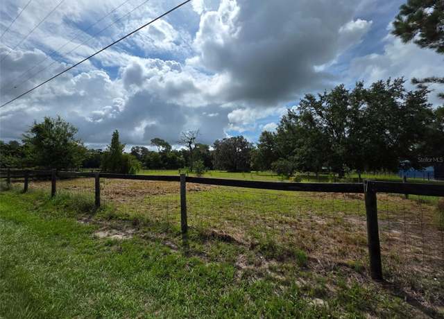 Property at 18470 SE Highway 42, Weirsdale, FL 32195