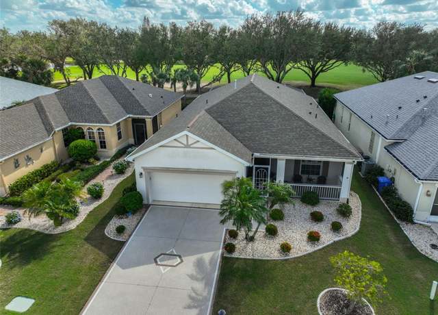 Property at 1120 Emerald Dunes Dr, Sun City Center, FL 33573, 2 beds, 2 baths