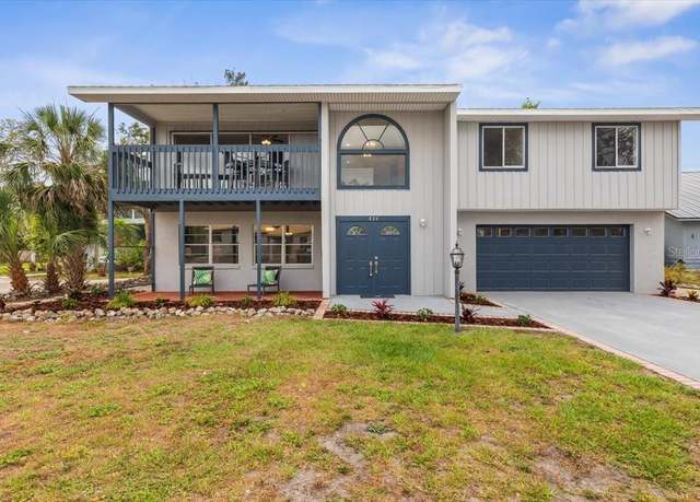Property at 824 35th Avenue Dr W, Palmetto, FL 34221, 4 beds, 3 baths