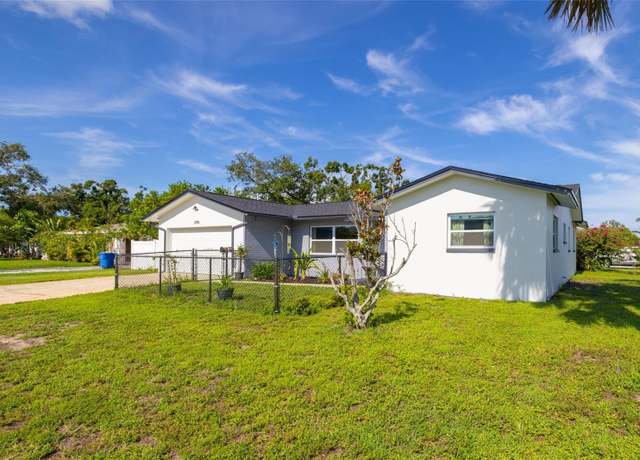 Property at 3790 60th St N, St Petersburg, FL 33710, 3 beds, 2 baths