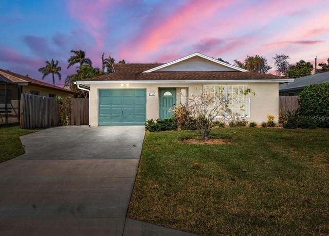Property at 755 106th Ave N, Naples, FL 34108, 3 beds, 2 baths
