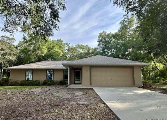 Property at 16270 SE 62nd Pl, Ocklawaha, FL 32179, 3 beds, 2 baths