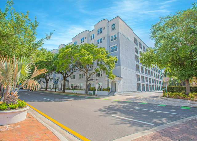 Property at 204 E South St #2061, Orlando, FL 32801, 2 beds, 2 baths
