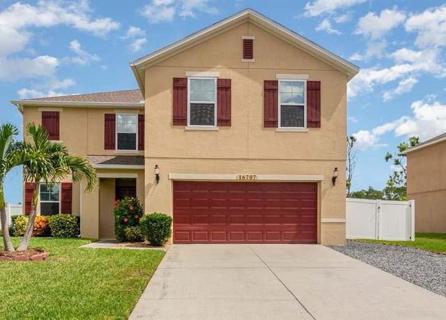 Property at 16707 Broadford Ln, Clermont, FL 34714, 4 beds, 2.5 baths