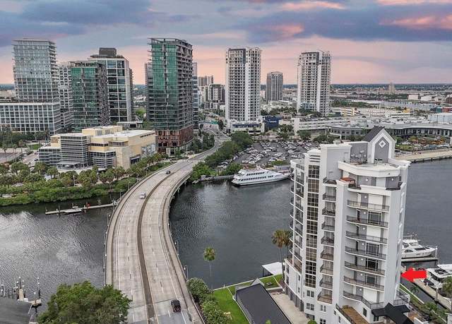 Property at 600 Garrison Cove Ln Unit 2B, Tampa, FL 33602, 3 beds, 3 baths