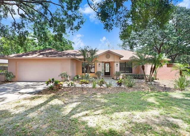 Property at 107 Halton Cir, Seffner, FL 33584, 4 beds, 2 baths