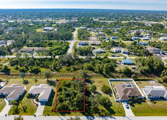 Property at 10319 Waterford Ave, Englewood, FL 34224