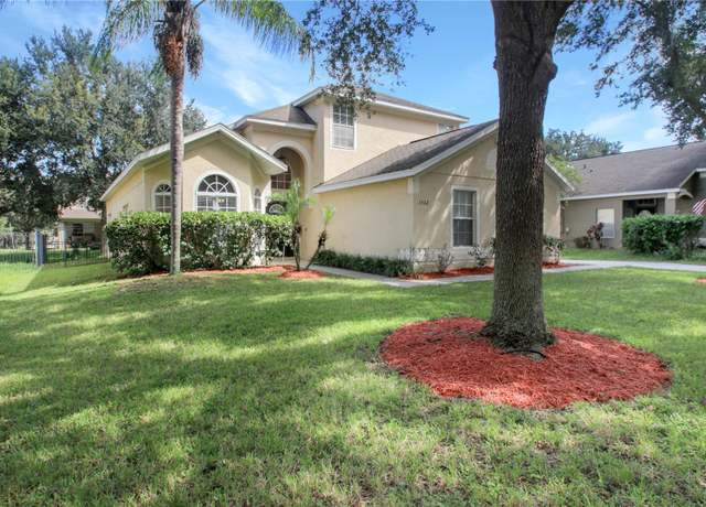 Property at 1532 Kintla Rd, Apopka, FL 32712, 4 beds, 2.5 baths