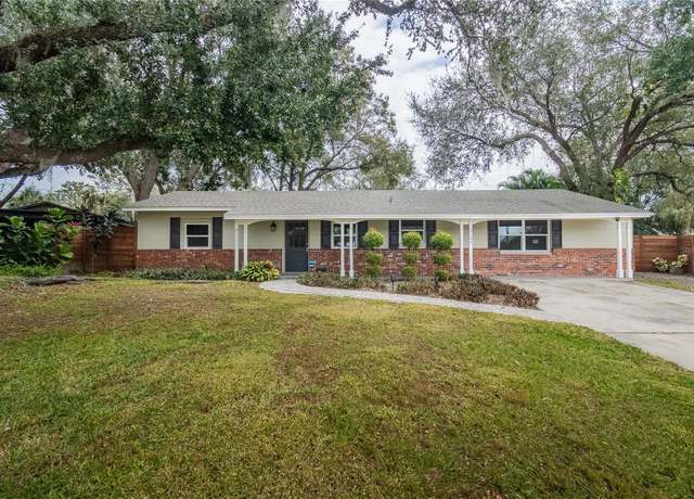 Property at 2104 John Arthur Way, Lakeland, FL 33803, 4 beds, 2 baths