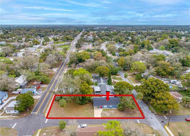 Property at 6232 Jackson St, New Port Richey, FL 34653, 3 beds, 2 baths