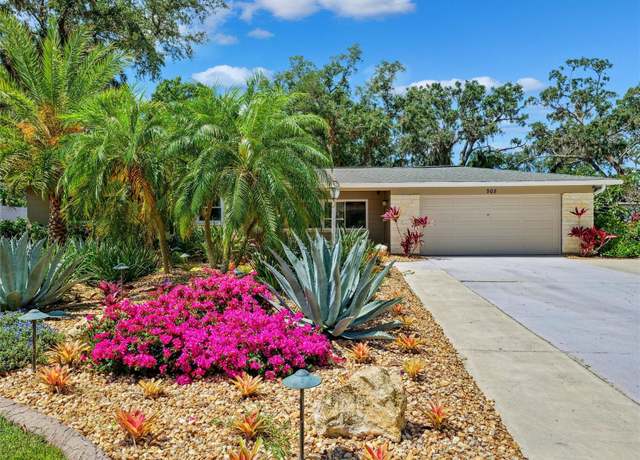 Property at 505 S Larry Cir, Brandon, FL 33511, 3 beds, 2 baths