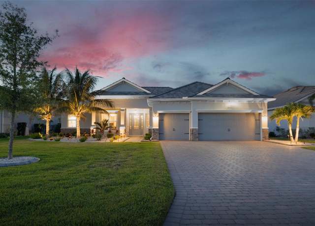 Property at 15176 Spanish Point Dr, Port Charlotte, FL 33981, 4 beds, 2.5 baths