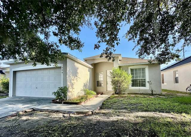 Property at 504 Sunset View Dr, Davenport, FL 33837, 5 beds, 4 baths
