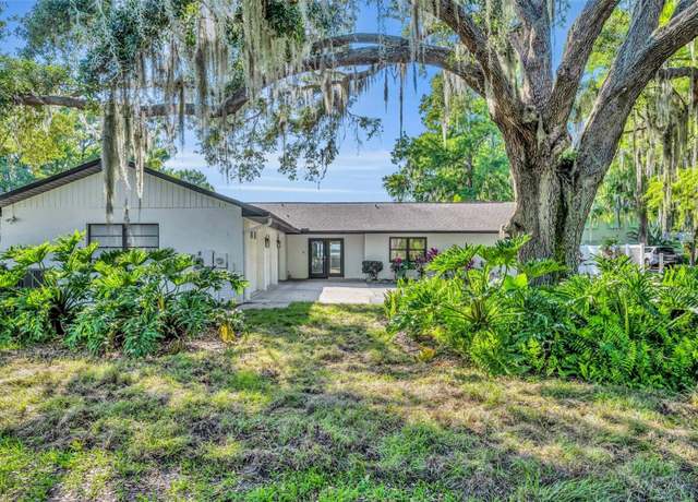Property at 1003 Shore Dr, Kissimmee, FL 34744, 3 beds, 2 baths