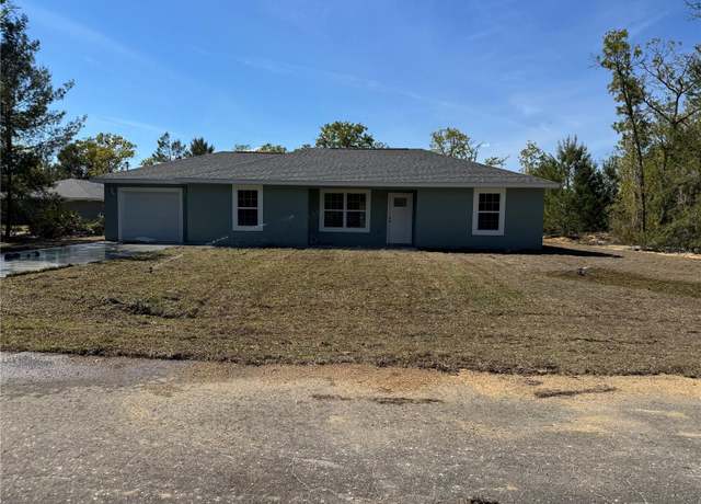 Property at 4 Malauka Lane Dr, Ocklawaha, FL 32179, 3 beds, 2 baths