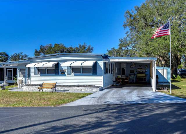 Property at 37331 Hammond Dr, Zephyrhills, FL 33541, 2 beds, 2 baths