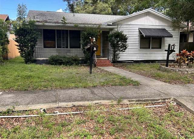 Property at 1110 12th St N, St Petersburg, FL 33705, 2 beds, 2 baths