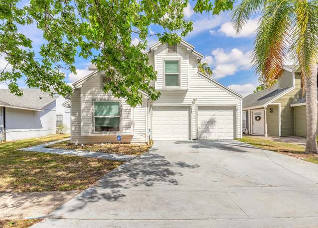 Property at 1229 Saddleback Ridge Rd, Apopka, FL 32703, 3 beds, 2 baths