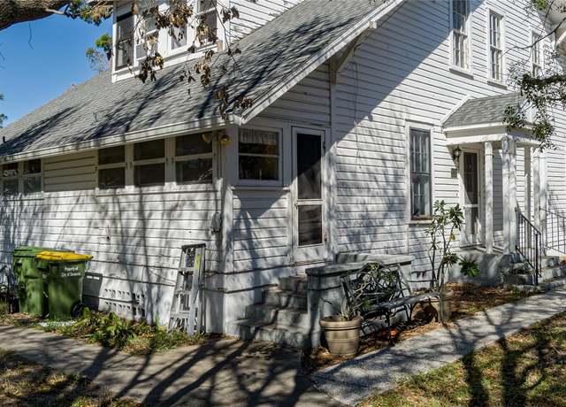 Property at 908 Pomelo Ave, Sarasota, FL 34236, 5 beds, 3 baths