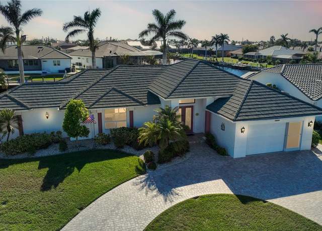 Property at 809 Lucia Dr, Punta Gorda, FL 33950, 3 beds, 2.5 baths