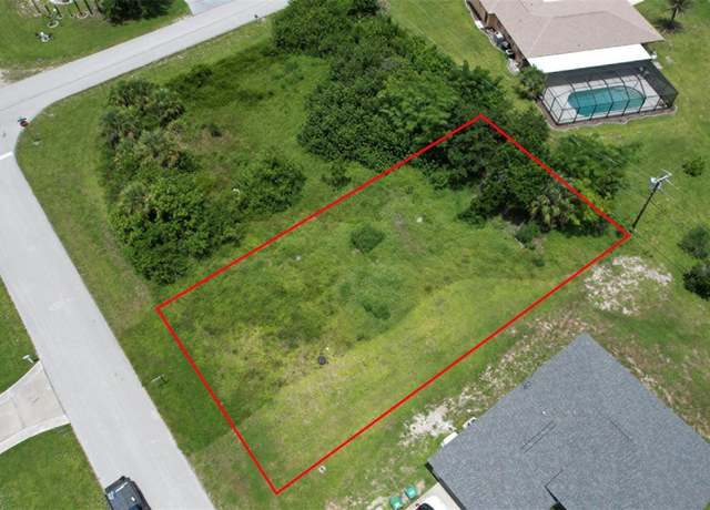 Property at 3410 Gulf Ln, Rotonda West, FL 33947