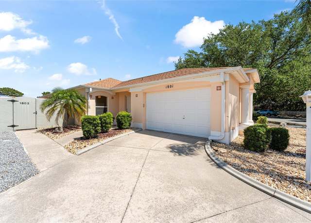 Property at 1801 Marquez Loop, Lady Lake, FL 32159, 2 beds, 2 baths