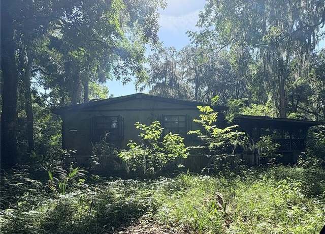 Property at 3553 NE 162nd Pl, Citra, FL 32113, 3 beds, 1 bath