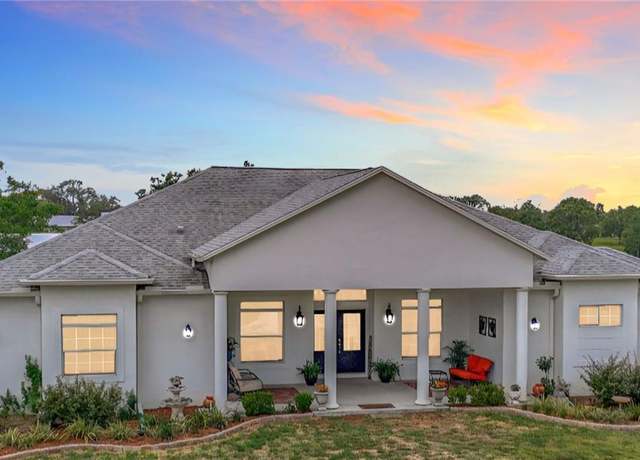 Property at 28410 Wildlife Ln, Brooksville, FL 34602, 3 beds, 3 baths