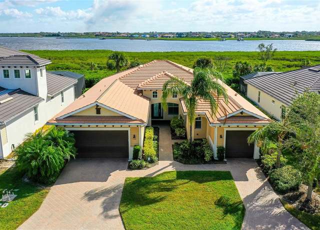 Property at 5706 Tidewater Preserve Blvd, Bradenton, FL 34208, 3 beds, 3.5 baths