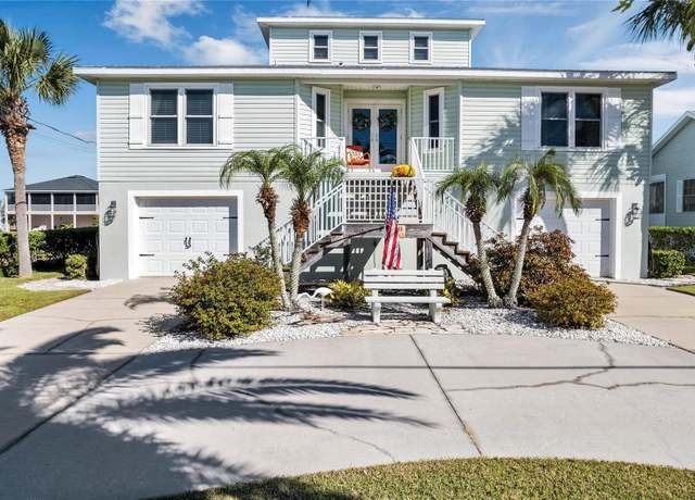 Property at 4049 Cobia Dr, Hernando Beach, FL 34607, 3 beds, 2.5 baths