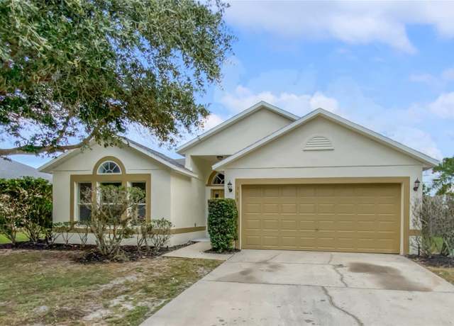 Property at 310 Velveteen Pl, Chuluota, FL 32766, 4 beds, 2 baths
