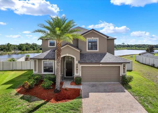 Property at 10106 Count Fleet Dr, Ruskin, FL 33573, 5 beds, 3 baths