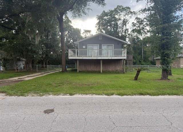 Property at 5641 NW 55th Ave, Ocala, FL 34482, 3 beds, 2 baths