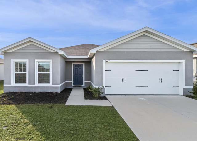 Property at 1224 Golden Eagle Ln, Winter Haven, FL 33880, 3 beds, 2 baths