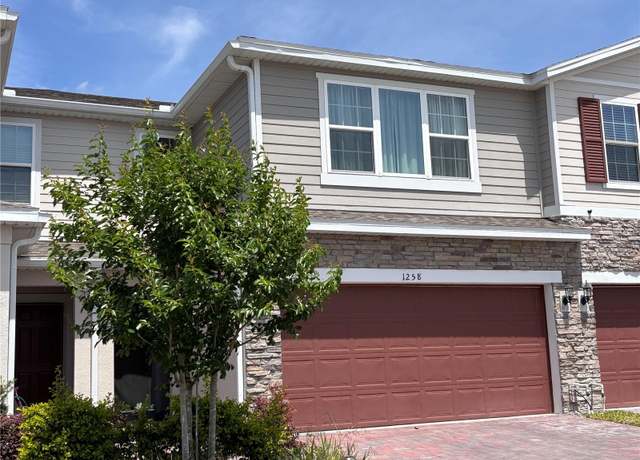 Property at 1258 Wispy Cypress Drive Dr, Kissimmee, FL 34746, 4 beds, 2.5 baths
