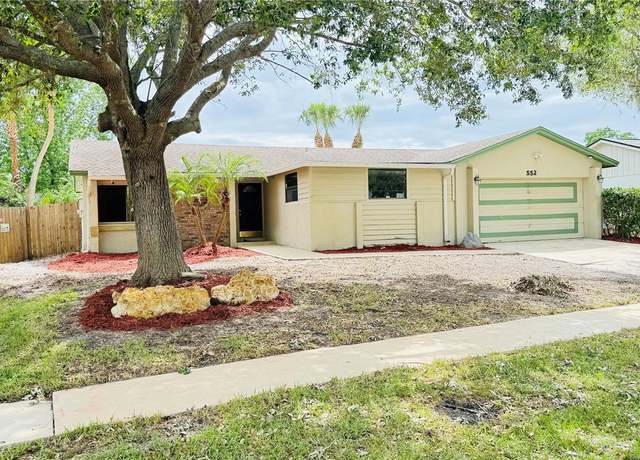 Property at 552 Tiberon Cove Rd, Longwood, FL 32750, 3 beds, 2 baths