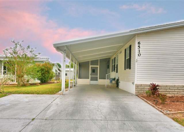 Property at 6510 Oak Hammock Ln, Winter Haven, FL 33884, 3 beds, 2 baths