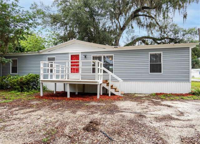 Property at 1610 Orange Ave, Coleman, FL 33521, 4 beds, 2 baths